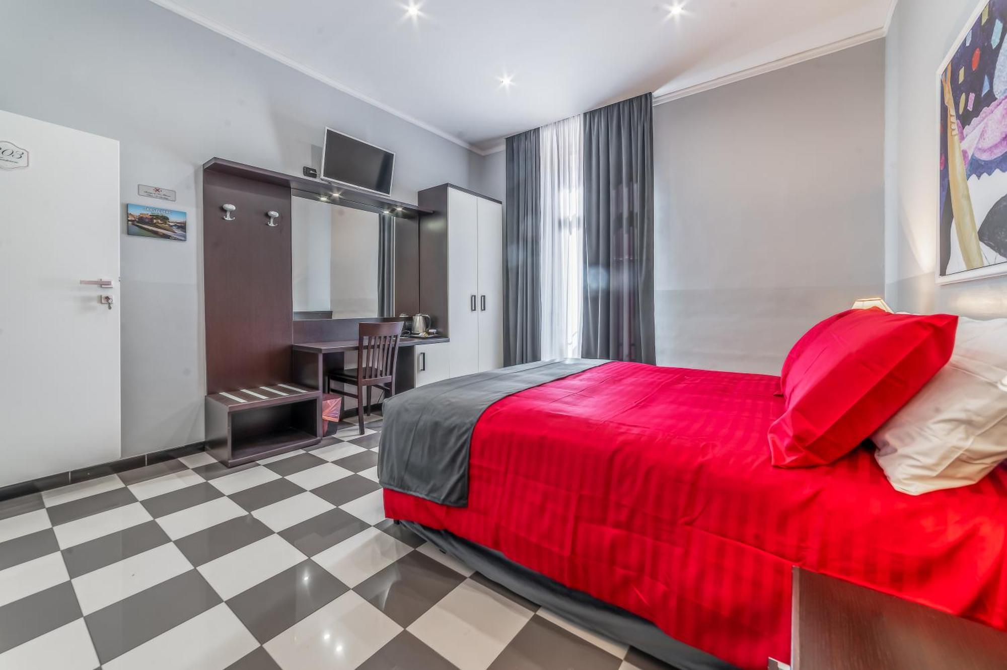 Rome In Love B&B - Termini Train Station Экстерьер фото